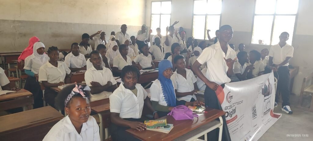 Livromoz Moçambique leva a educação digital à Escola Secundária de Chalaua e inspira alunos para o futuro do conhecimento